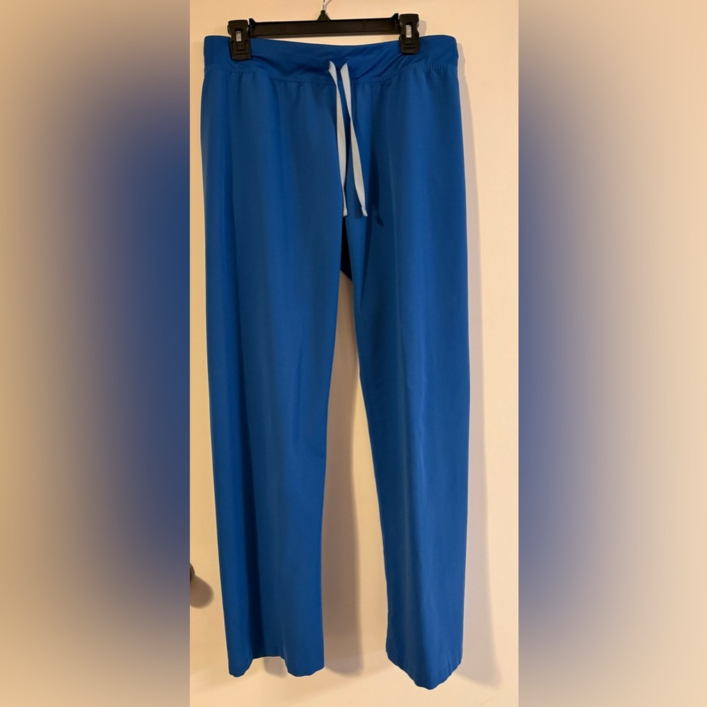 Figs womens Livingston scrub pants size medium